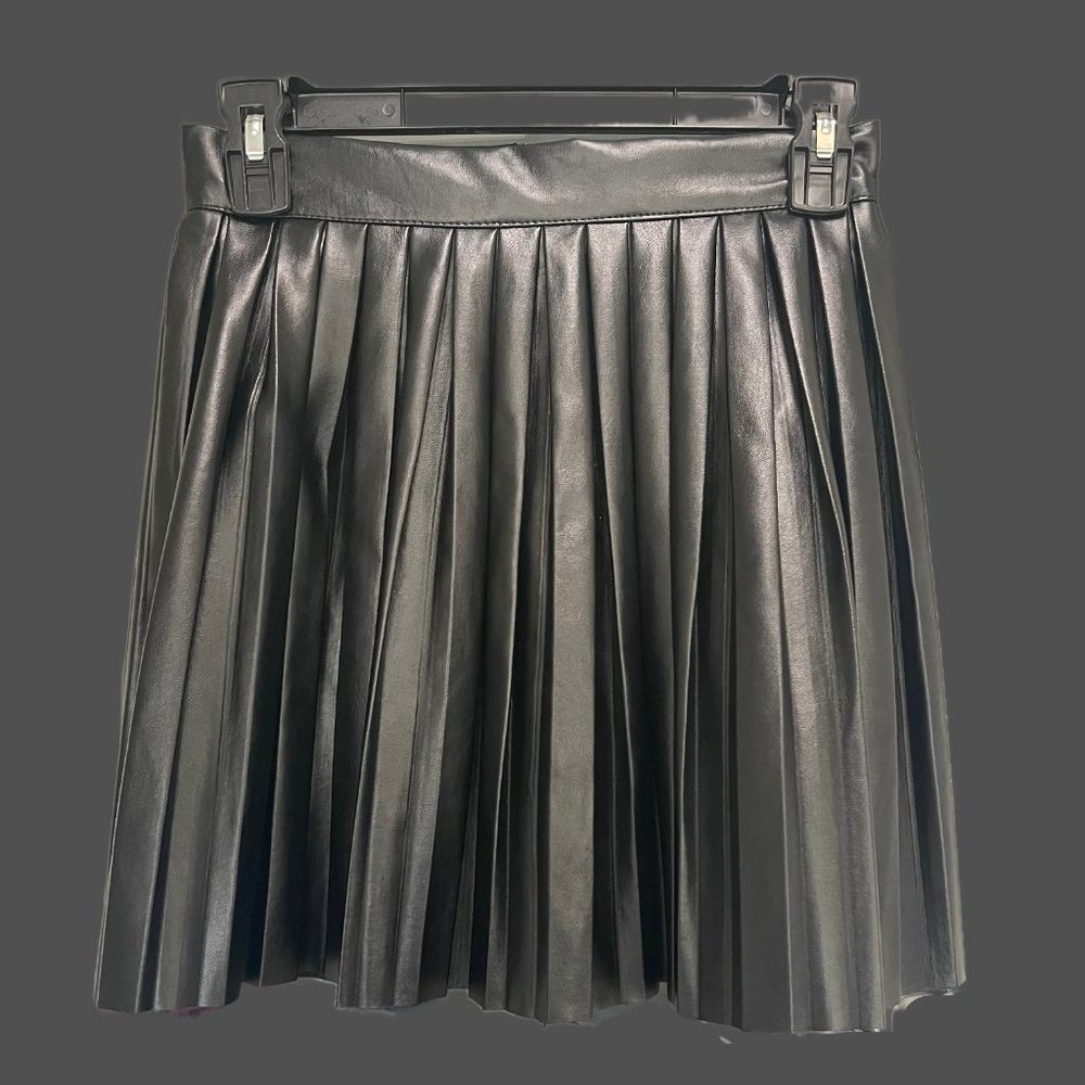 Pretty Little Thing Faux Leather Skirt